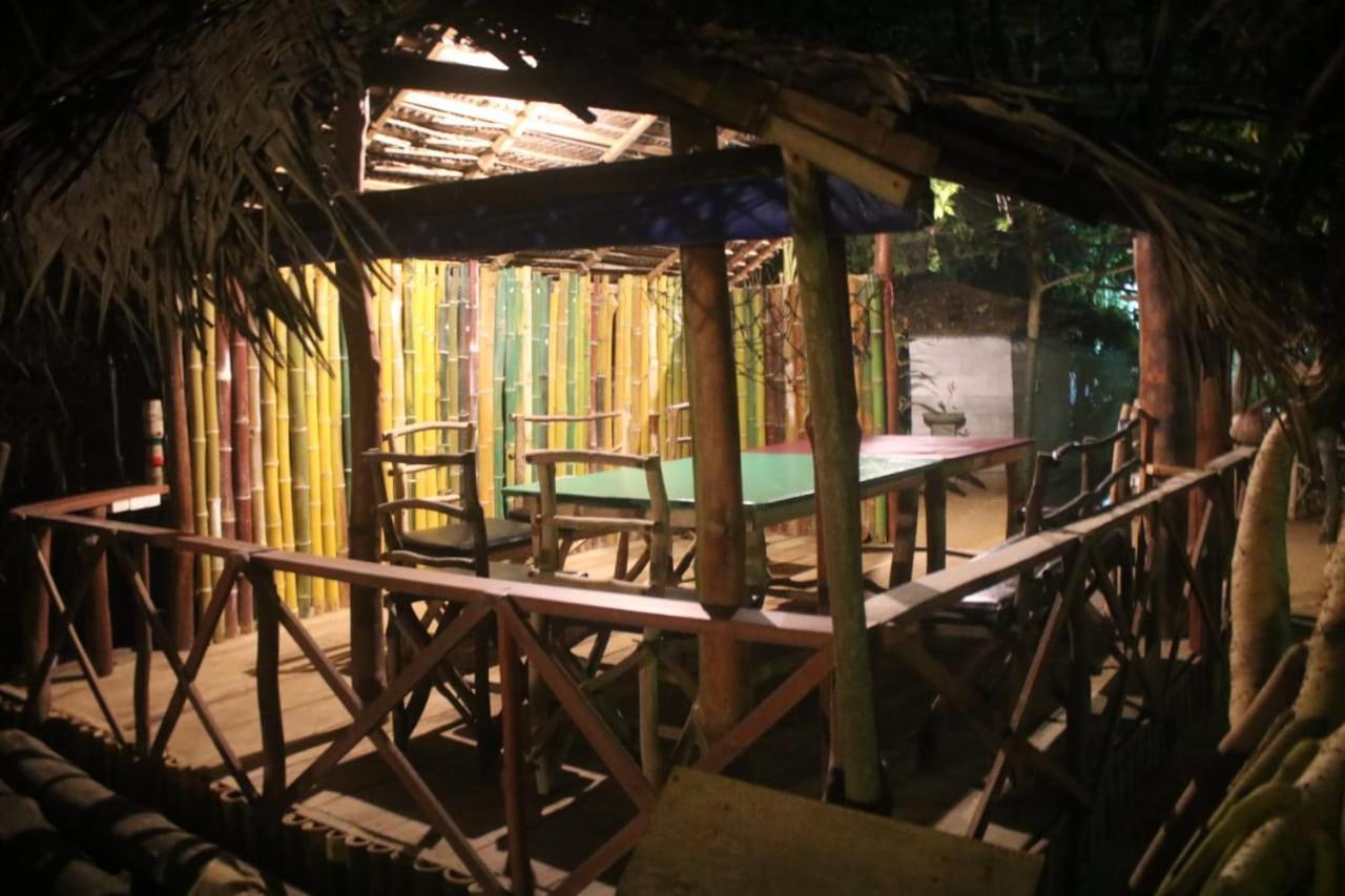 Happy Cocos Beach House Waskaduwa Ngoại thất bức ảnh