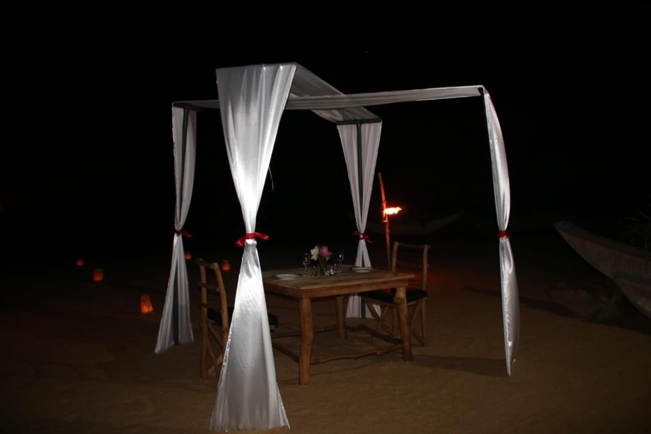 Happy Cocos Beach House Waskaduwa Ngoại thất bức ảnh