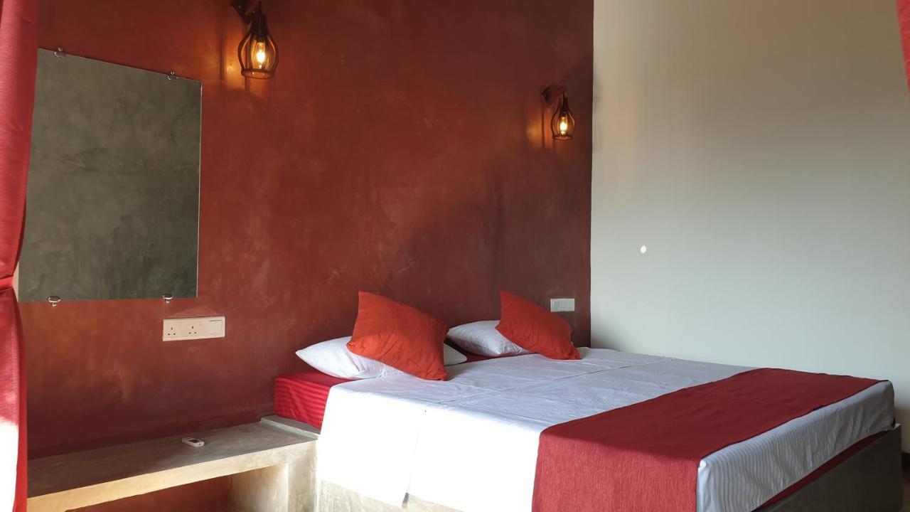 Happy Cocos Beach House Waskaduwa Ngoại thất bức ảnh