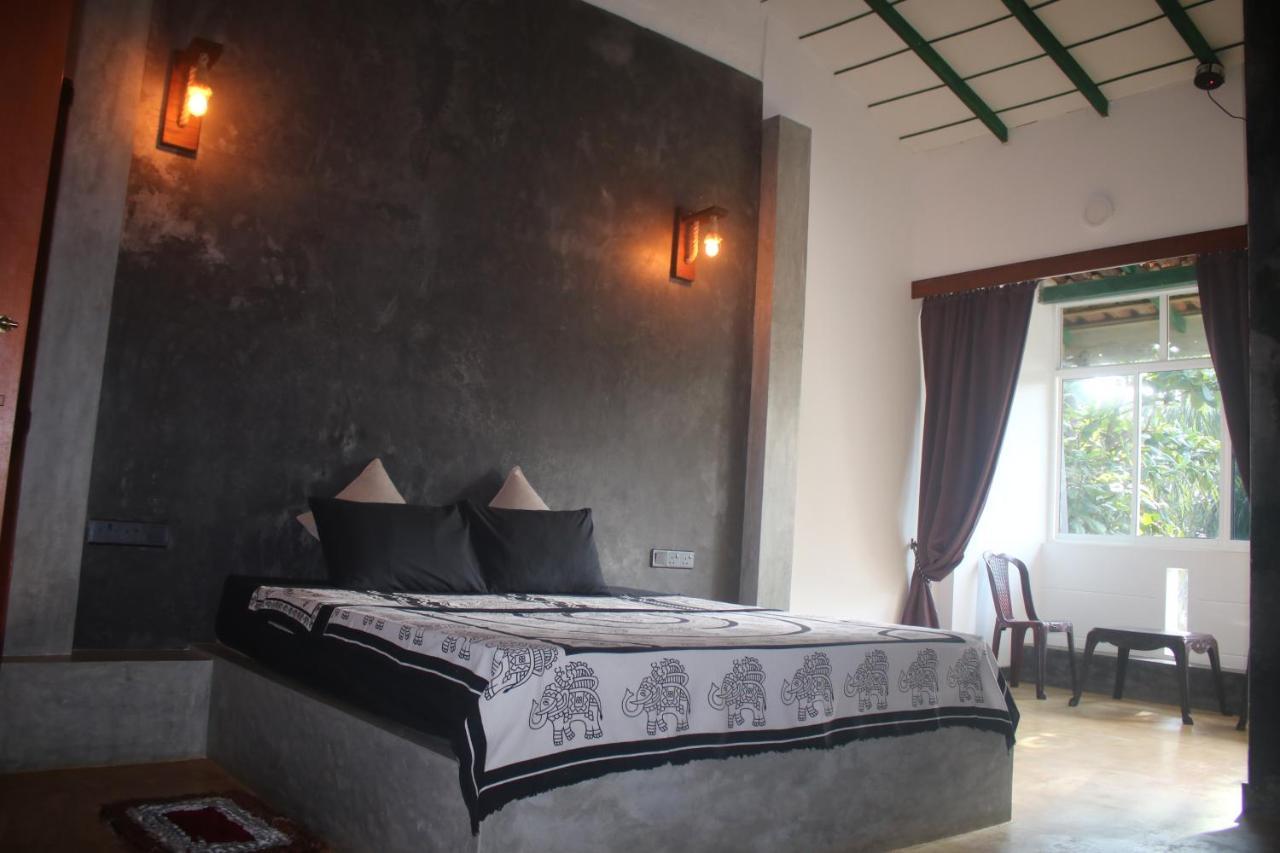 Happy Cocos Beach House Waskaduwa Ngoại thất bức ảnh