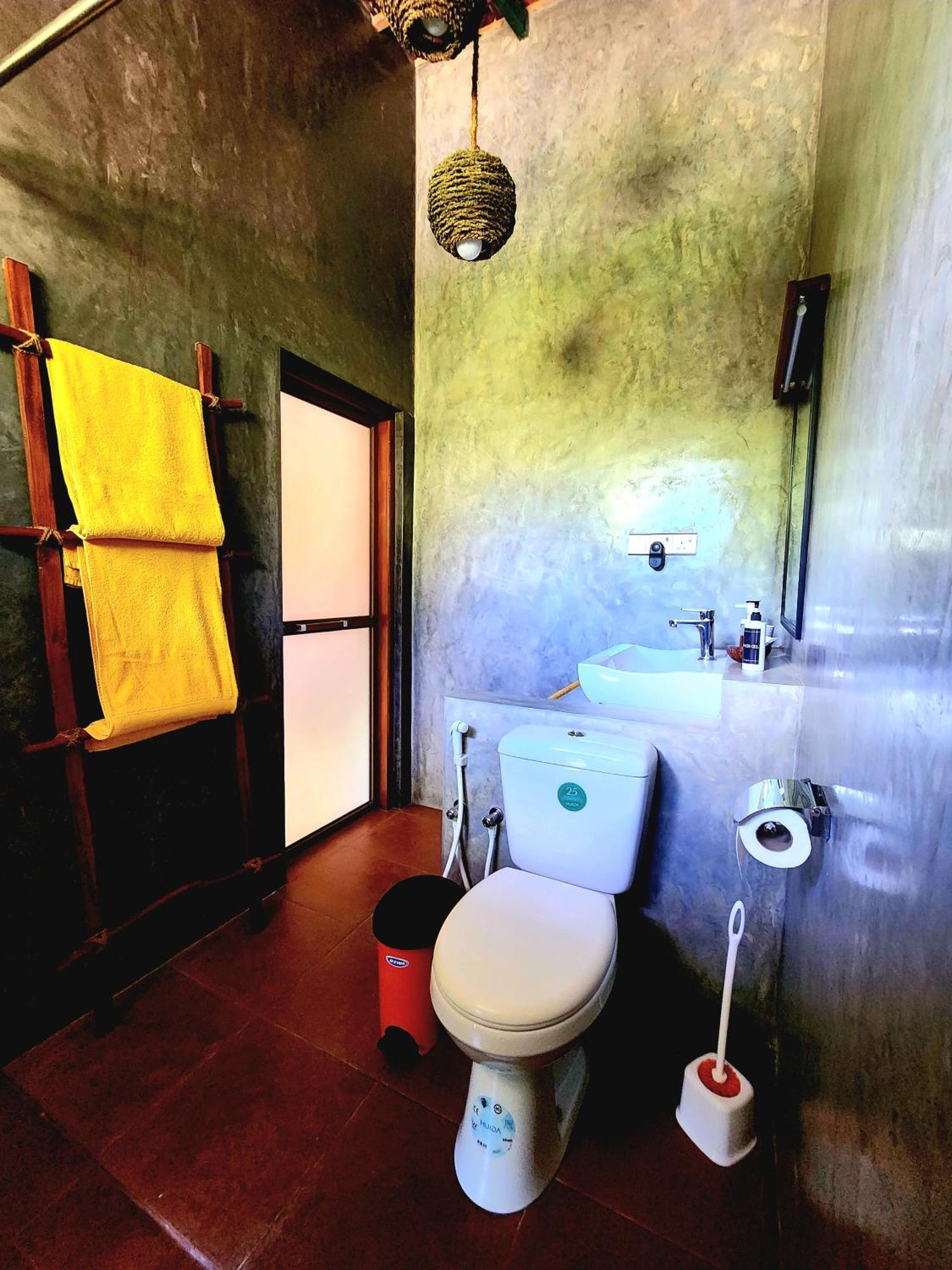 Happy Cocos Beach House Waskaduwa Ngoại thất bức ảnh