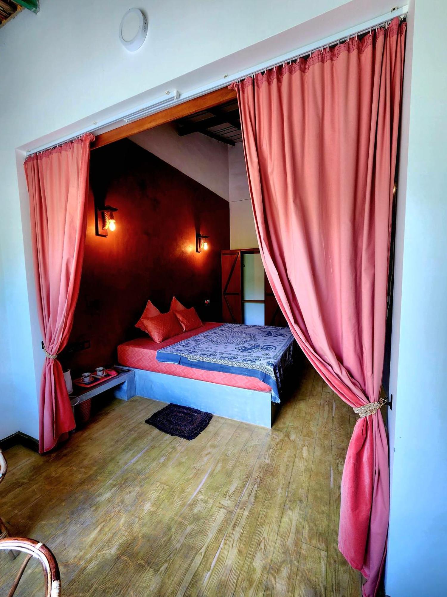 Happy Cocos Beach House Waskaduwa Ngoại thất bức ảnh
